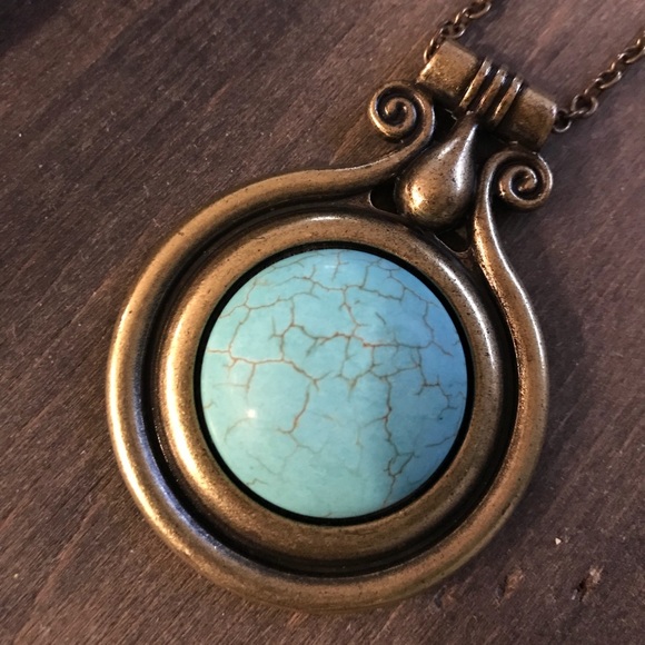 Turquoise Pendant Necklace - Picture 1 of 5